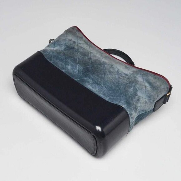 Chanel Blue Quilted Suede and Leather Medium Gabrielle Hobo Bag - Picture 5 of 11